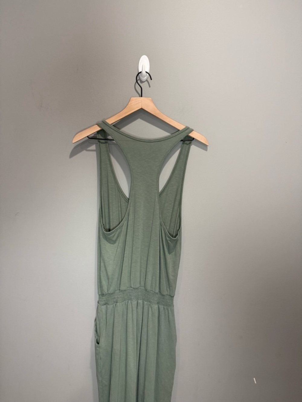 Aerie Everyday Track Jumpsuit in a soft sage green color size‎ medium - Picture 6 of 9